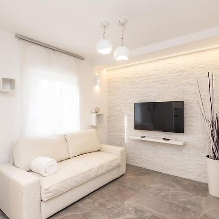 Apartments Tauzer Mandre Exterior photo
