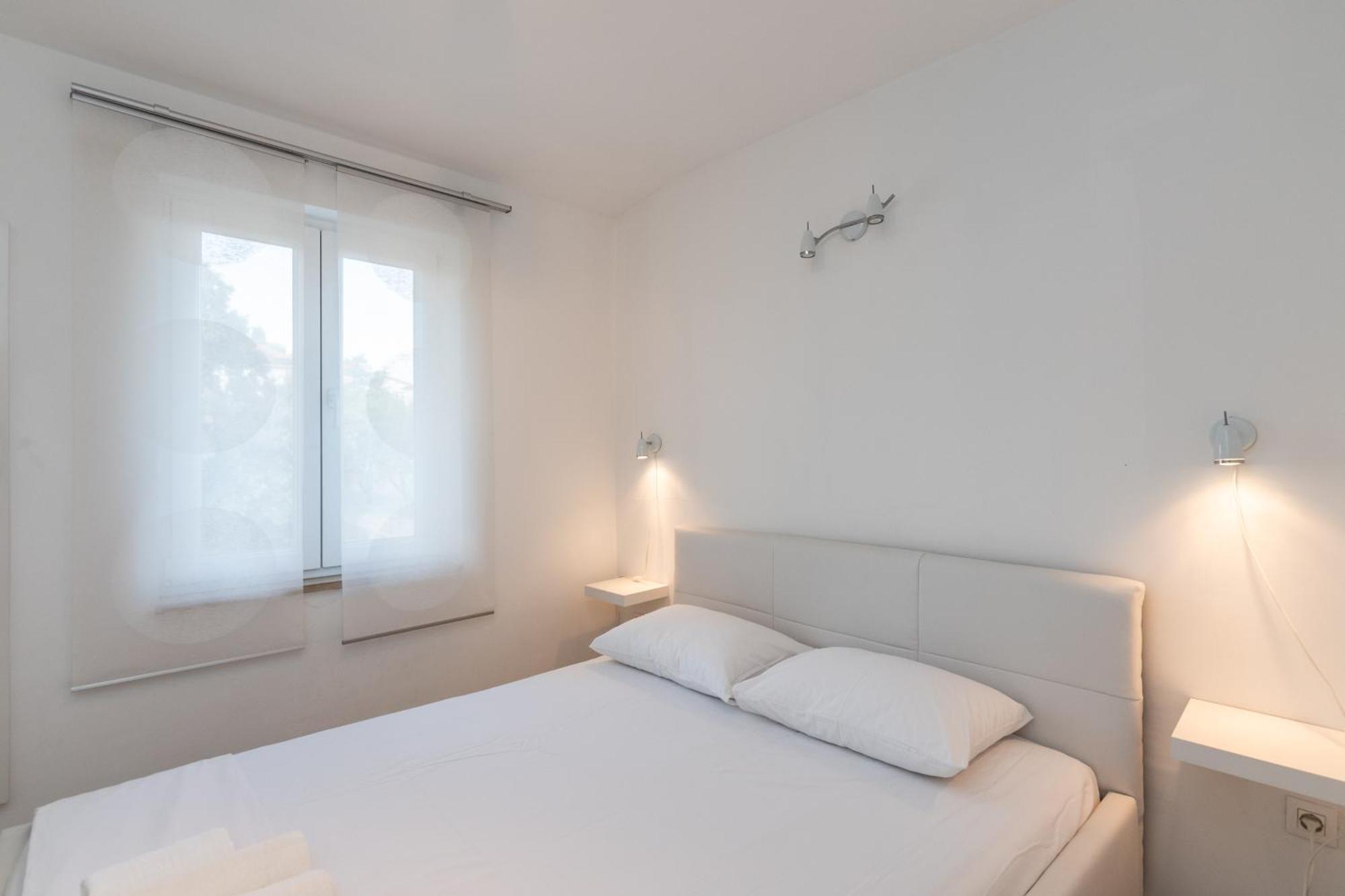 Apartments Tauzer Mandre Exterior photo